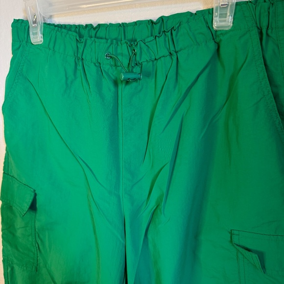 Love Tree Lightweight Parachute Cargo Pants with Drawstring Ankles Green - Picture 3 of 5